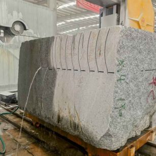 新余 602，大花芙蓉白，绳锯加工弧形路沿石
