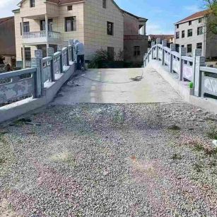 新余 芝麻灰花岗岩桥栏杆