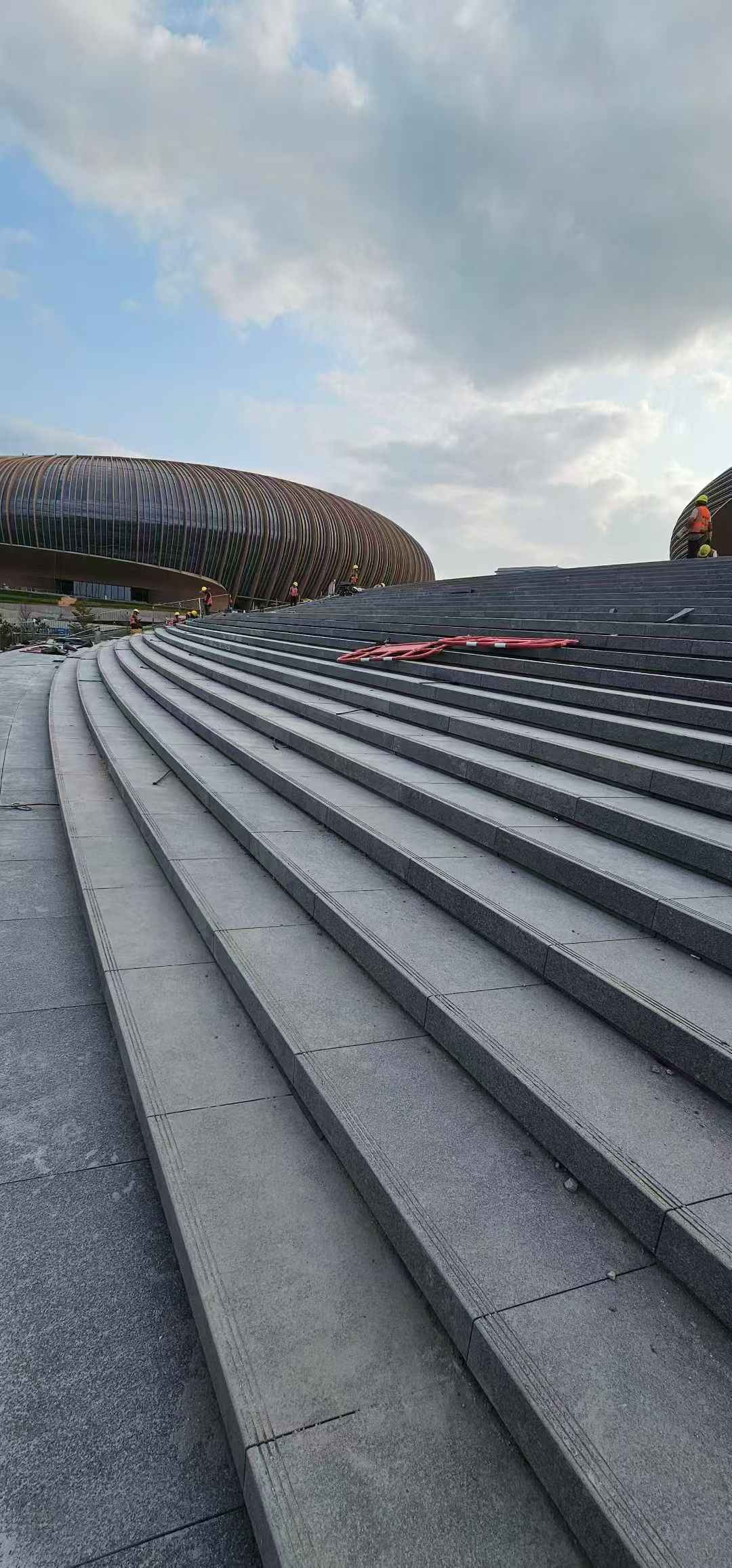 新余 弧形整石台阶铺装效果图