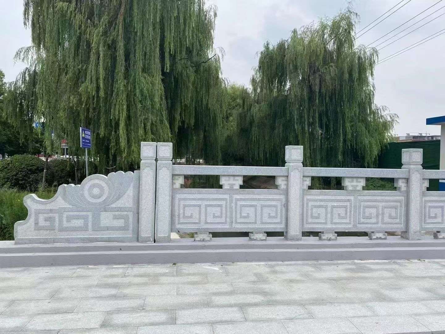 新余 芝麻灰桥栏杆、河道栏杆安装效果