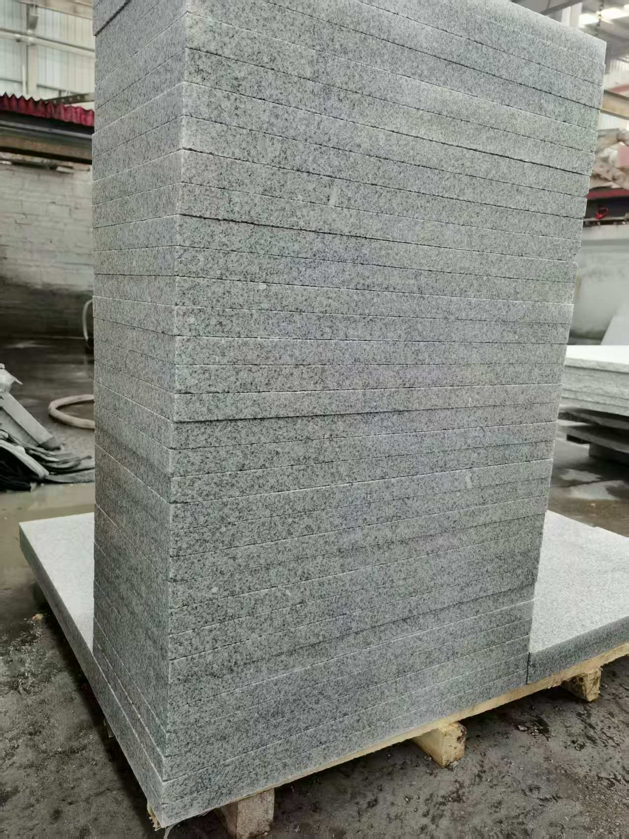 新余 花岗岩 地铺成品300*600，尺寸标准、厚薄均匀